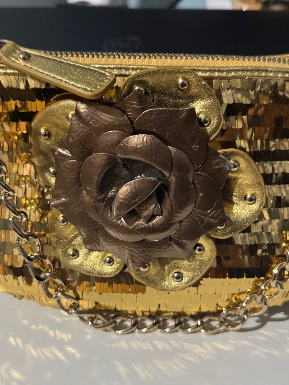 Sharif Gold Sequined Crossbody with Bronze Floral Accent gold clutch Y2K club - Picture 5 of 12